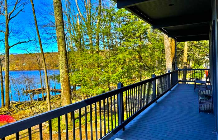 42 Lakeview Drive Deck