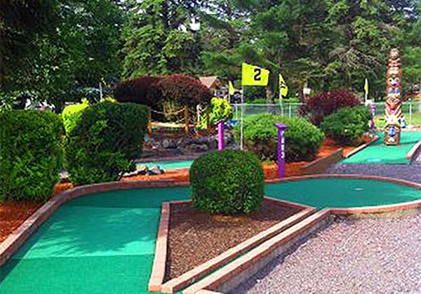 940-golf-'n-fun-pocono-lake-miniature-golf