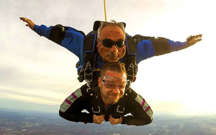 Above-the-Poconos-Skydivers-tandem-760