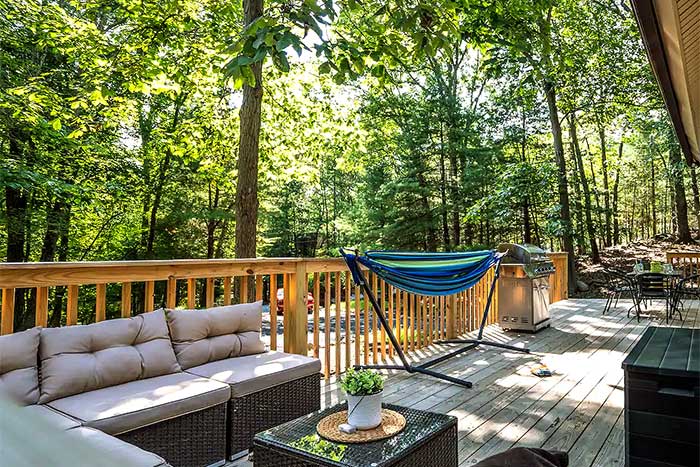 Arctic Getaway with Hot Tub deck