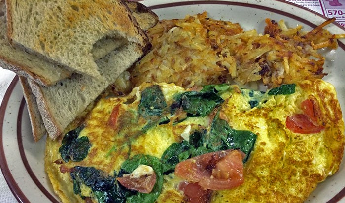 Feta, Tomato, Spinach Omelet