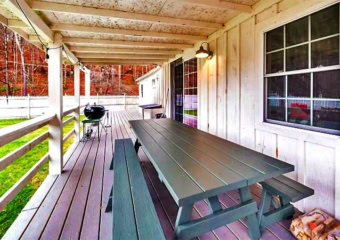 Beaver Cottage Deck