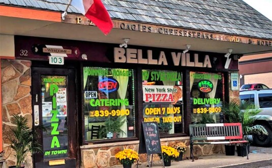 Bella Villa Pizza exterior