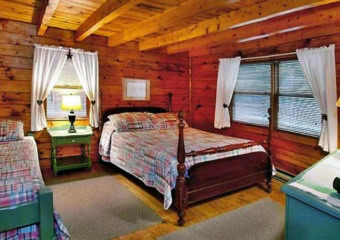 Beltzville Log Cabin Bedroom