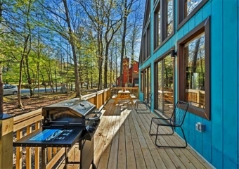 Blue Forest Chalet Deck