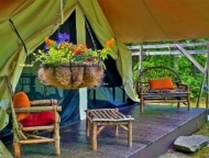 Blue Hills Farm Glamping front porch