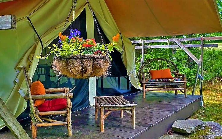 Blue Hills Farm Glamping front porch