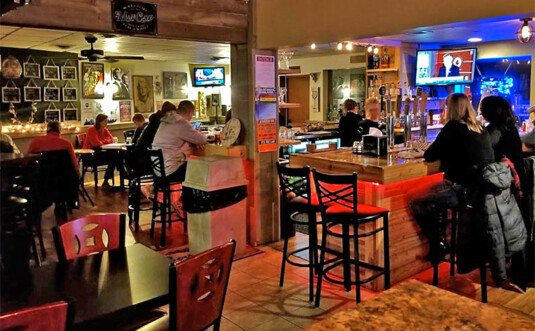 Bovino's Pizzeria & Brewery bar with tv