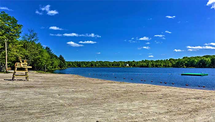 Brier Crest Woods lake shangri-beach