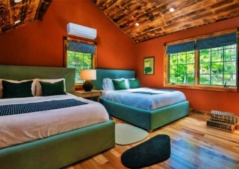 Brookmill Cabin Terraccotta Bedroom