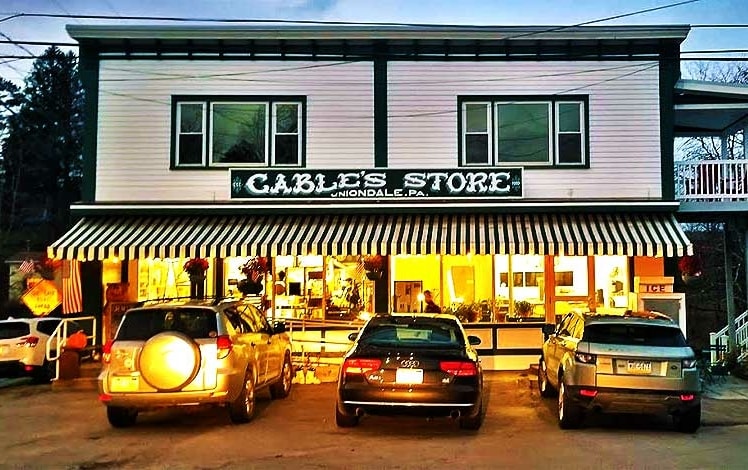 Cable's General Store Exterior