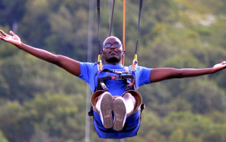 Camelback-Mountain-Adventure-Park-zipliner