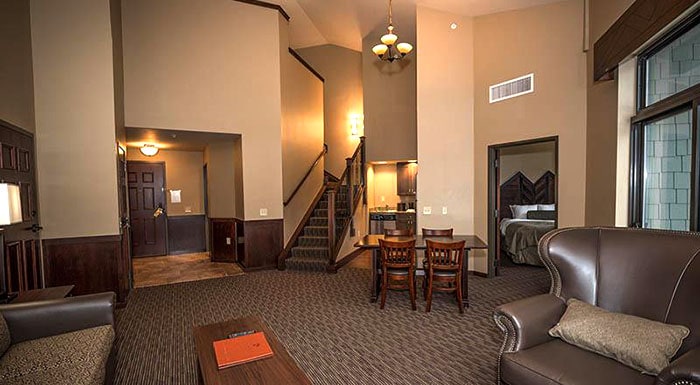 Camelback-Resort-3-bedroom-suite