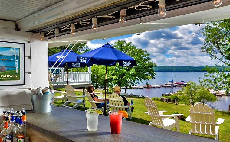 Captain Wally's Cocktail Cove looking at lake