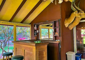 Classic Pocono Mountain Cottage Wet Bar