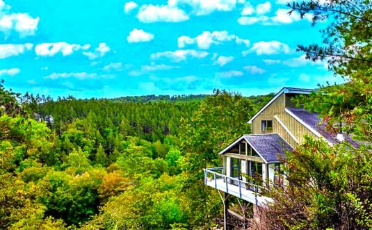 Cliffside Cottage Exterior