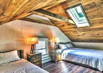 Cozy Cabin in the Pines Sleeping Loft