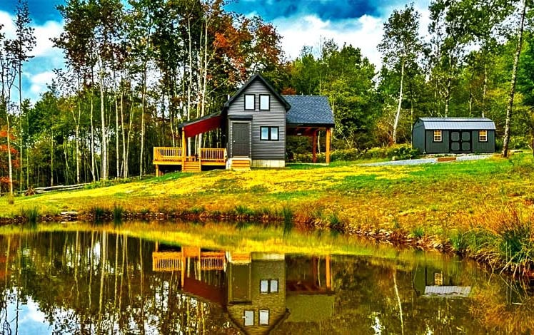 Debruce Pondhouse Exterior