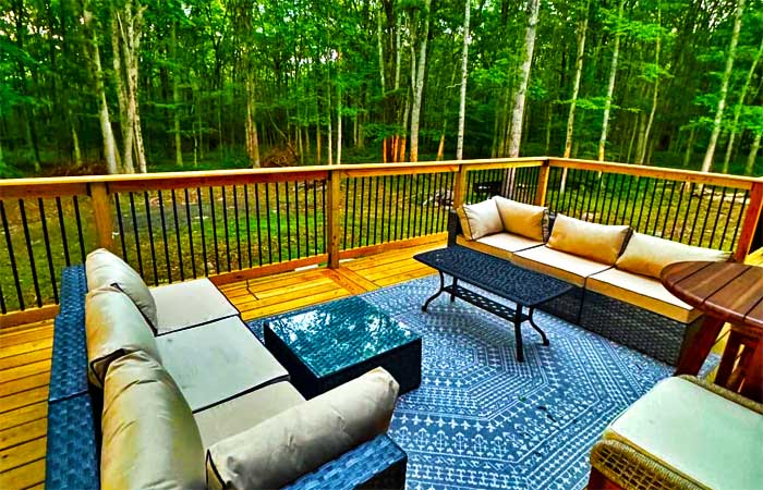 Deer Park Chalet Deck