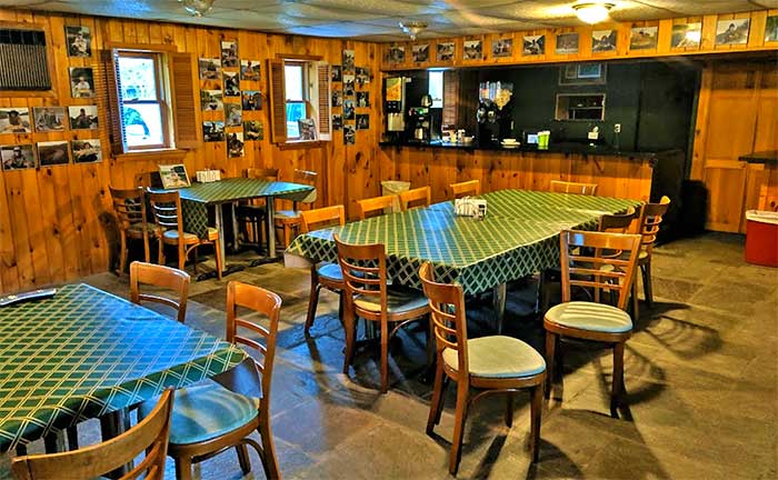 Delaware River Club Fly Fishing Resort dining room
