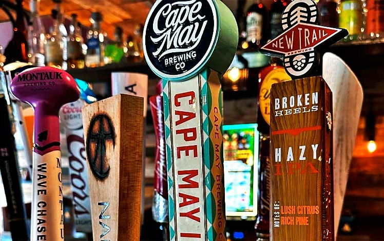 Derailed Taphouse Beer Taps