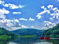 Eagles Landing on the Delaware canoe on the delaware river
