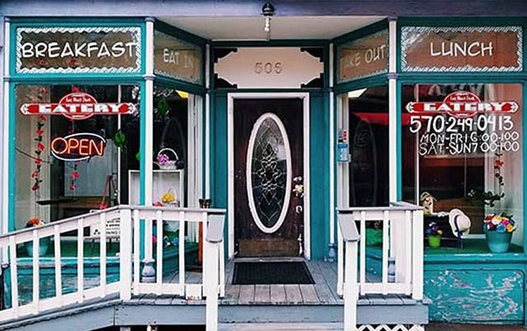 East-Mauch-Chunk-Eatery-adorable-storefront