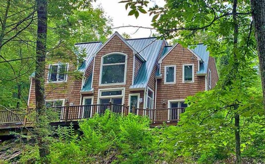 Eldred Lake House Exterior