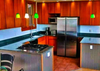 Eldred Lakefront Vacation Kitchen