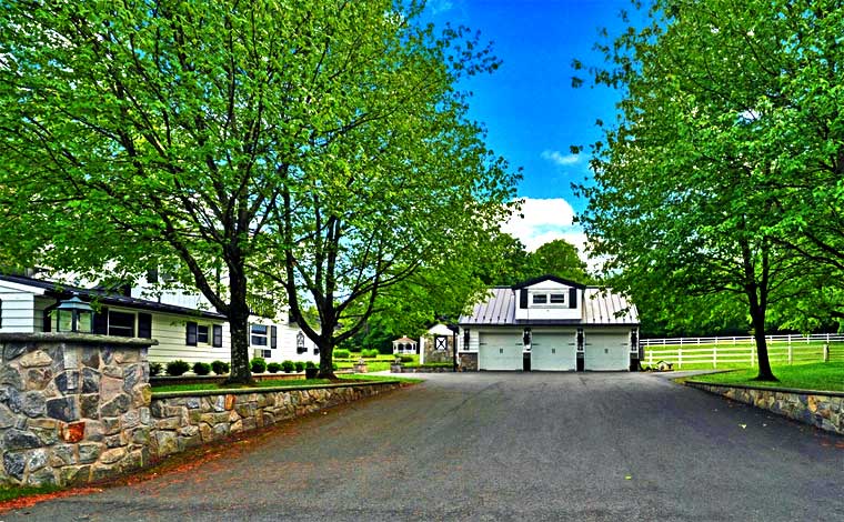 Equestrian Farmhouse Estate Exterior Front