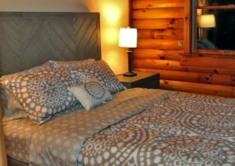 Equestrian House Log Cabin Bedroom