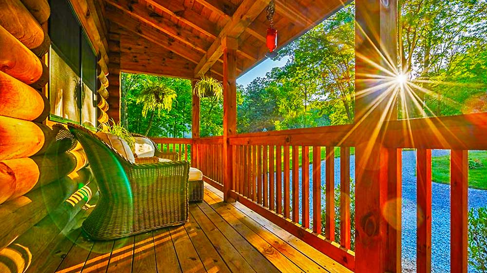 Estemerwalt Log Homes Porch