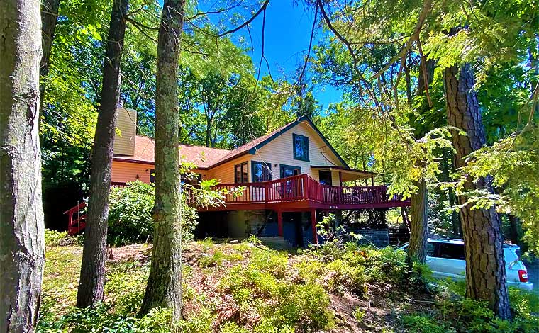 Fairview Lake Lakefront exterior