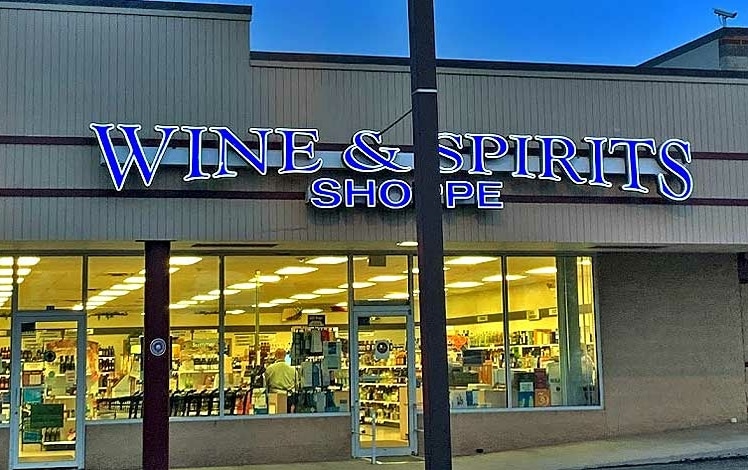 Fine Wine & Good Spirits Blakeslee Exterior