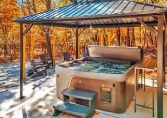 Firefly Stay Hot Tub