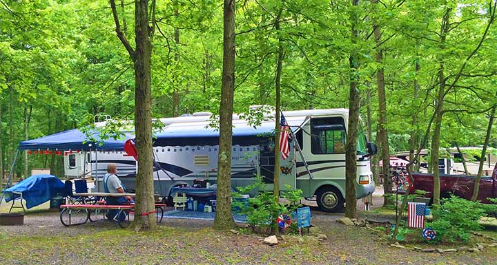 Four-Seasons-RV-Campground-RV-site