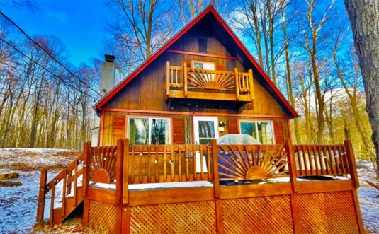 Fully Furnished Chalet Exterior