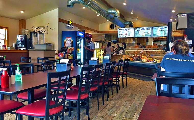 Goldberg Bagels and Deli Interior