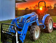 Hearty Hill Farm Tractor
