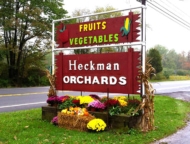 Heckman-Orchards-Farm-Market-sign