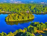 Hermit Island at Keen Lake