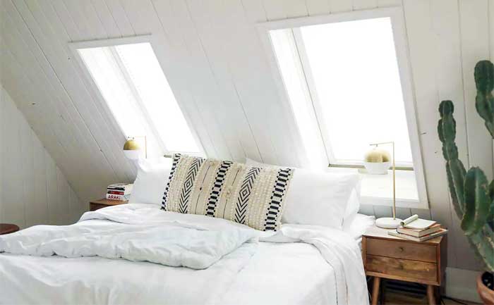 Lake Ariel Cabin bedroom