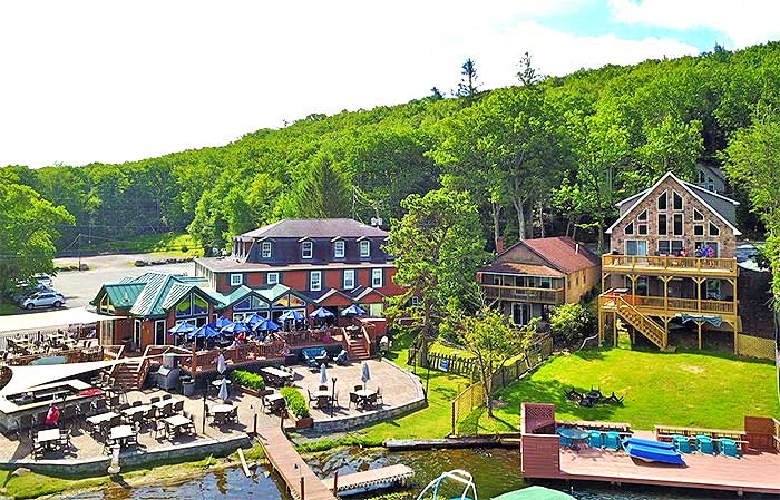 Lake Harmony Chalet next door to Nick's