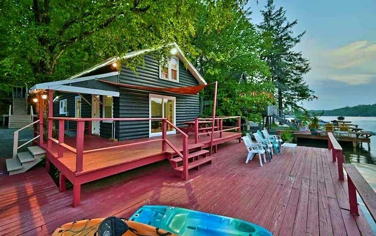 Lake Harmony House Dock exterior