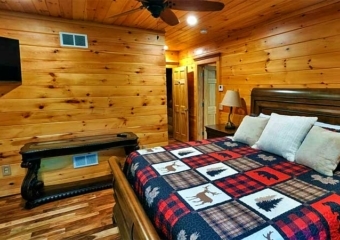 Lake Lecei Lake Lodge Bedroom