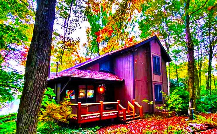 Lake Naomi Lakefront Home Exterior