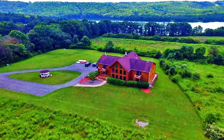 Lake View Lodge Exterior Aerial