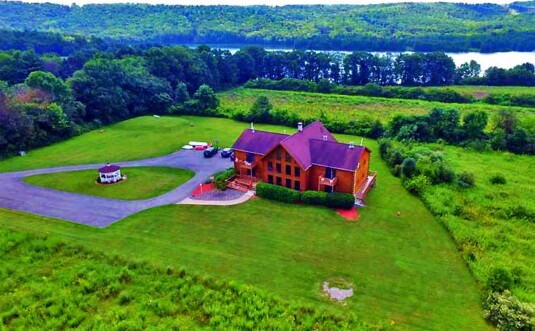 Lake View Lodge Exterior Aerial