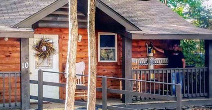 Lake-Wanoka-Resort-Campground-cabins