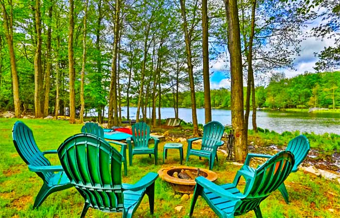 Lakefront Gem Fire Pit